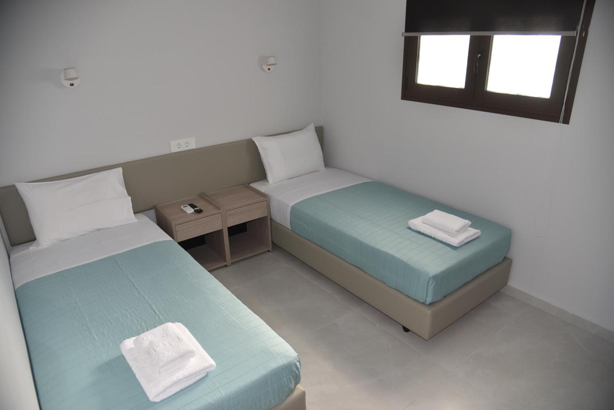 Pirgos Deluxe Apartment - Private Parking Kissamos Exterior photo