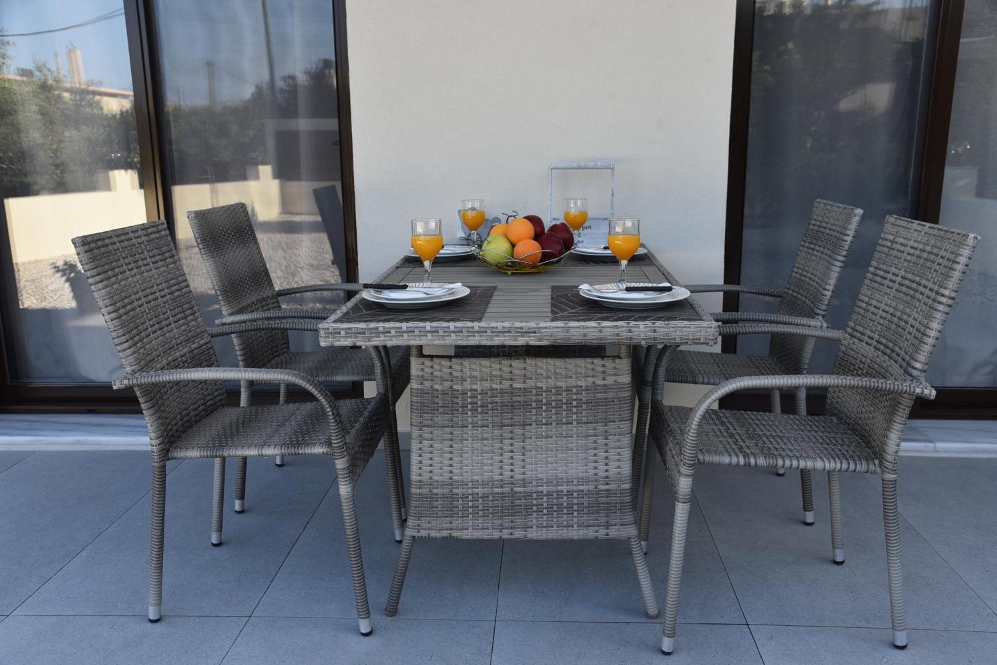 Pirgos Deluxe Apartment - Private Parking Kissamos Exterior photo